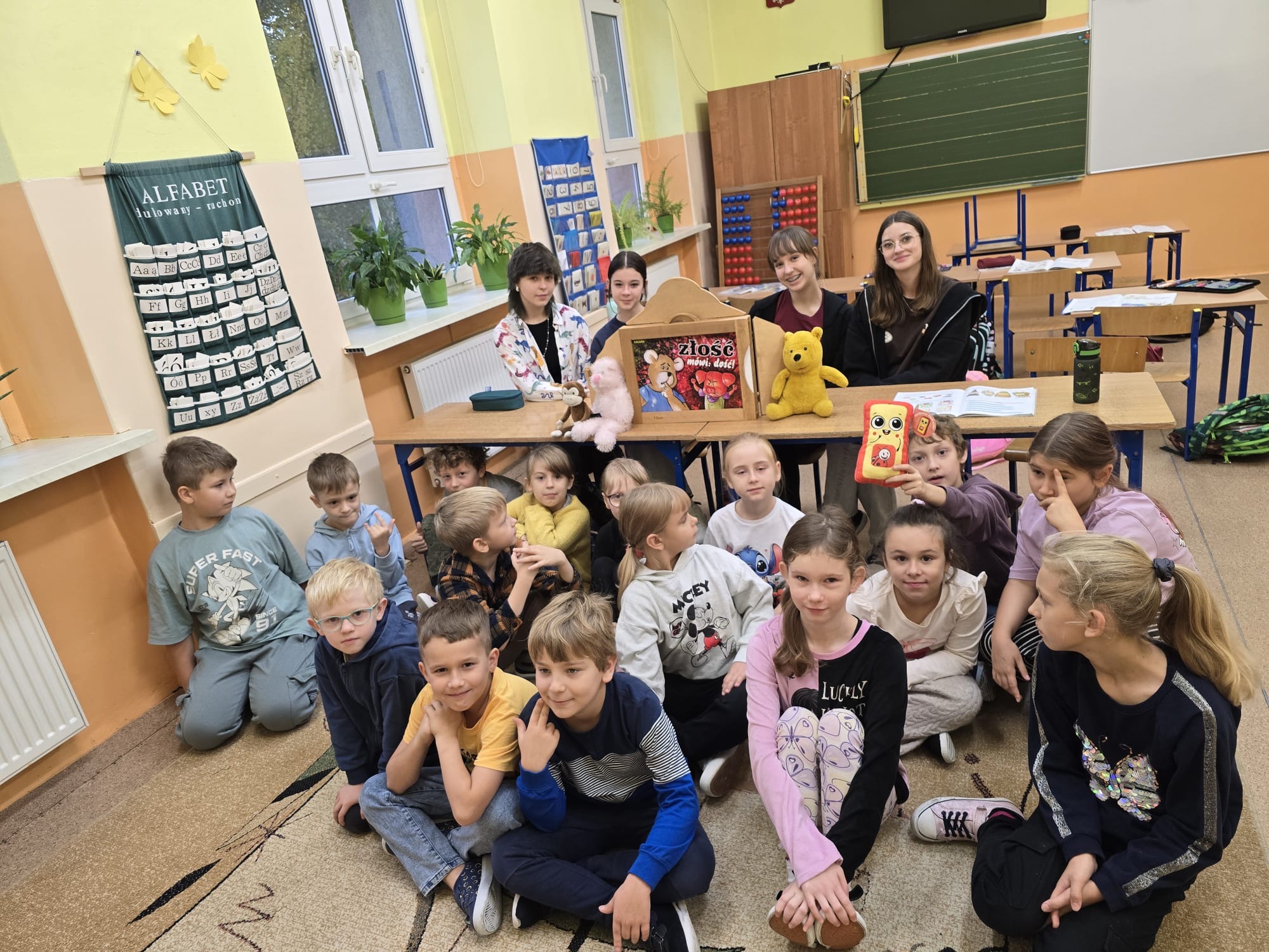 Teatrzyk przeciwko przemocy Teatrzyk przeciwko przemocy